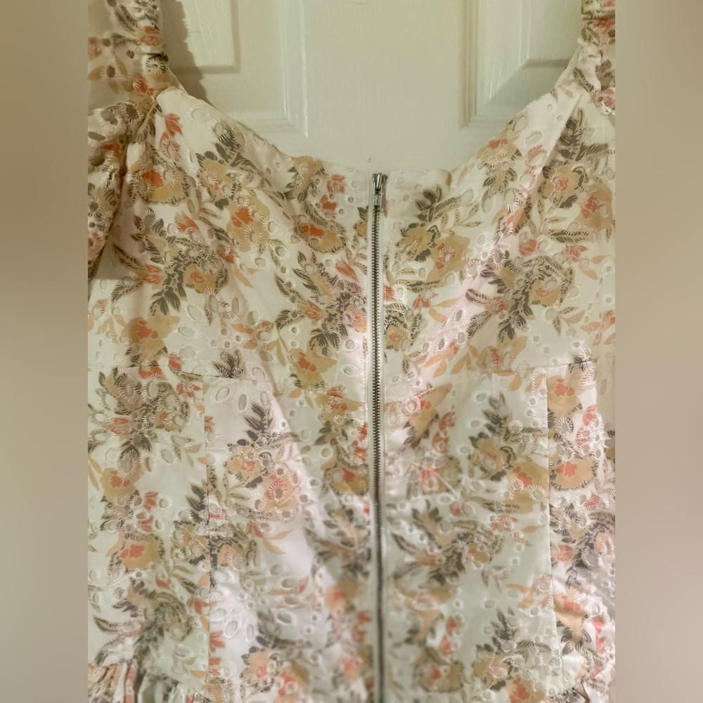 NWT Women’s Bardot Broderie Mini Whimsical Fairy Eyelet Cream Orange Dress 12. - Picture 8 of 9